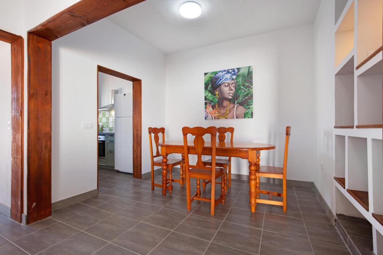 Casa Vieja Villa Puerto del Rosario  Exteriör bild